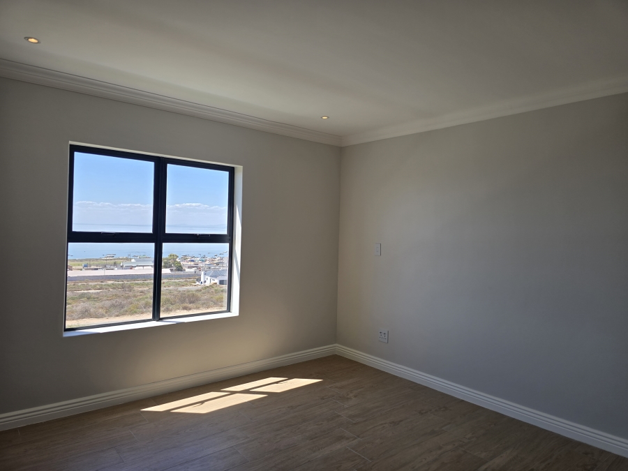 3 Bedroom Property for Sale in St Helena Views Western Cape